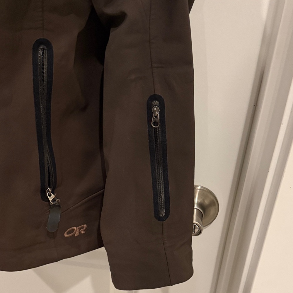 Outdoor Research Chocolate Ski Jacket - Picture 5 of 9